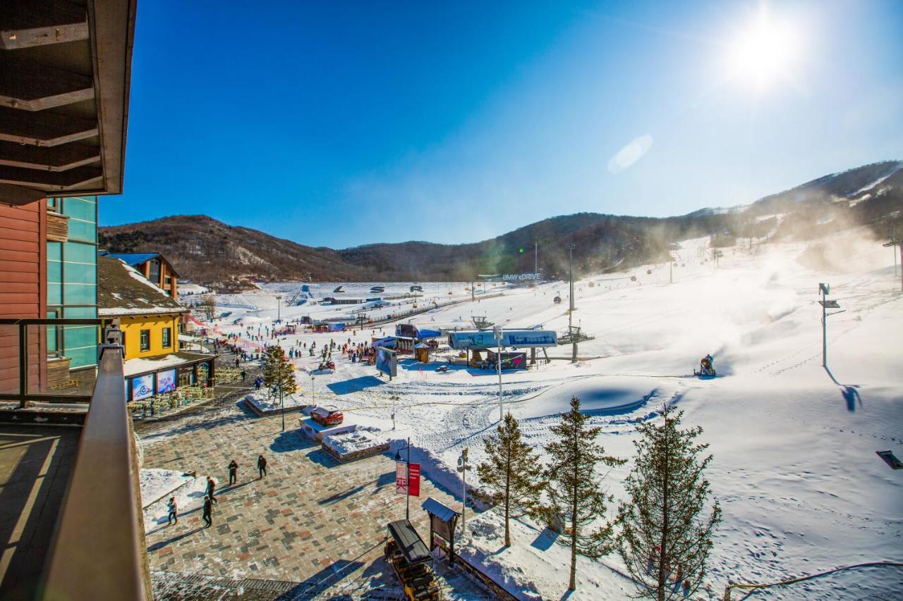Songhua Lake Qingshan Snow View Apartment Jilin Buitenkant foto